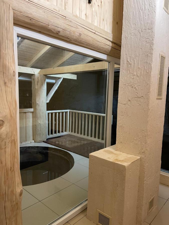 Usadba Tatarchik Hotel Татарив Екстериор снимка