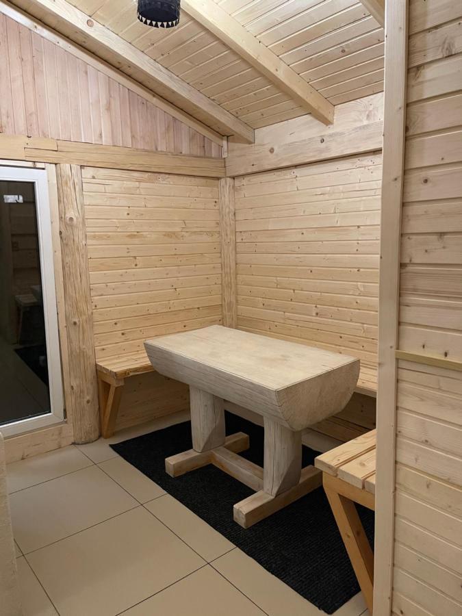Usadba Tatarchik Hotel Татарив Екстериор снимка